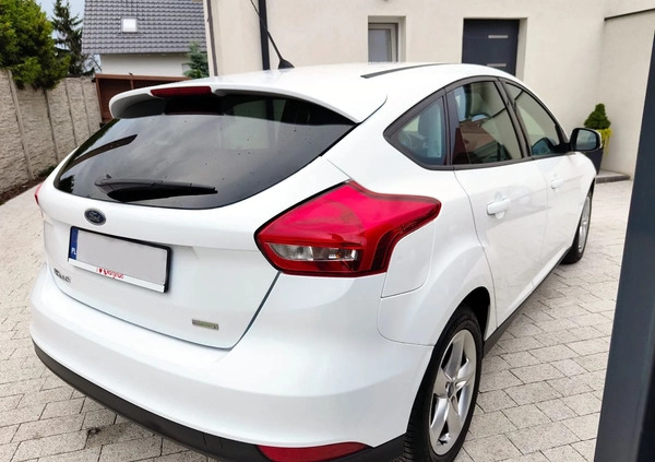 Ford Focus cena 32900 przebieg: 180000, rok produkcji 2016 z Poznań małe 436